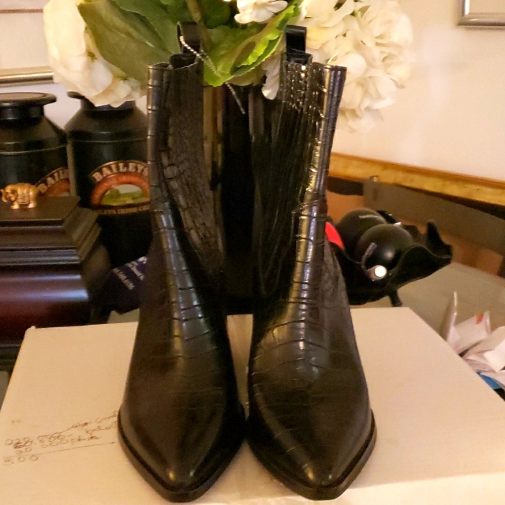 These are Aldo croco embossed ankle leather boots